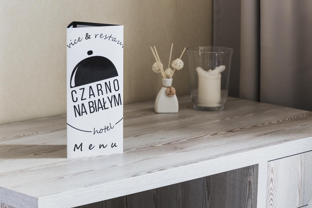 Czarno Na Bialym 호텔 크라쿠프 외부 사진