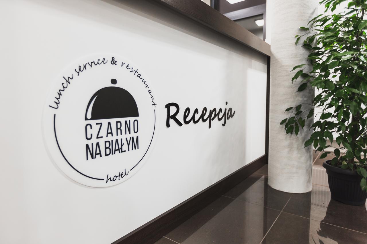 Czarno Na Bialym 호텔 크라쿠프 외부 사진