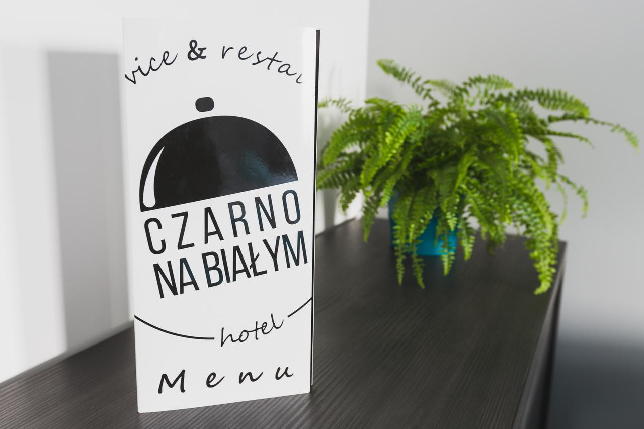 Czarno Na Bialym 호텔 크라쿠프 외부 사진