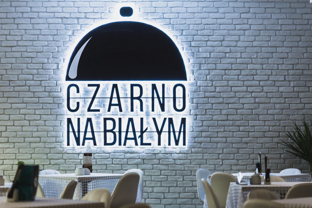 Czarno Na Bialym 호텔 크라쿠프 외부 사진